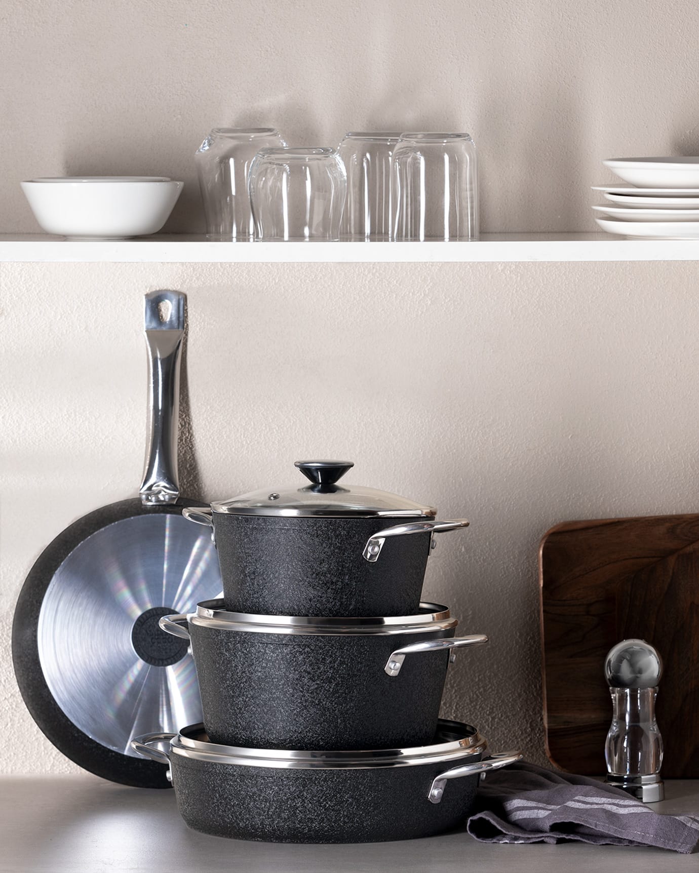 Titanium 7-Piece Nonstick Cookware Set, Black Pots and Pans