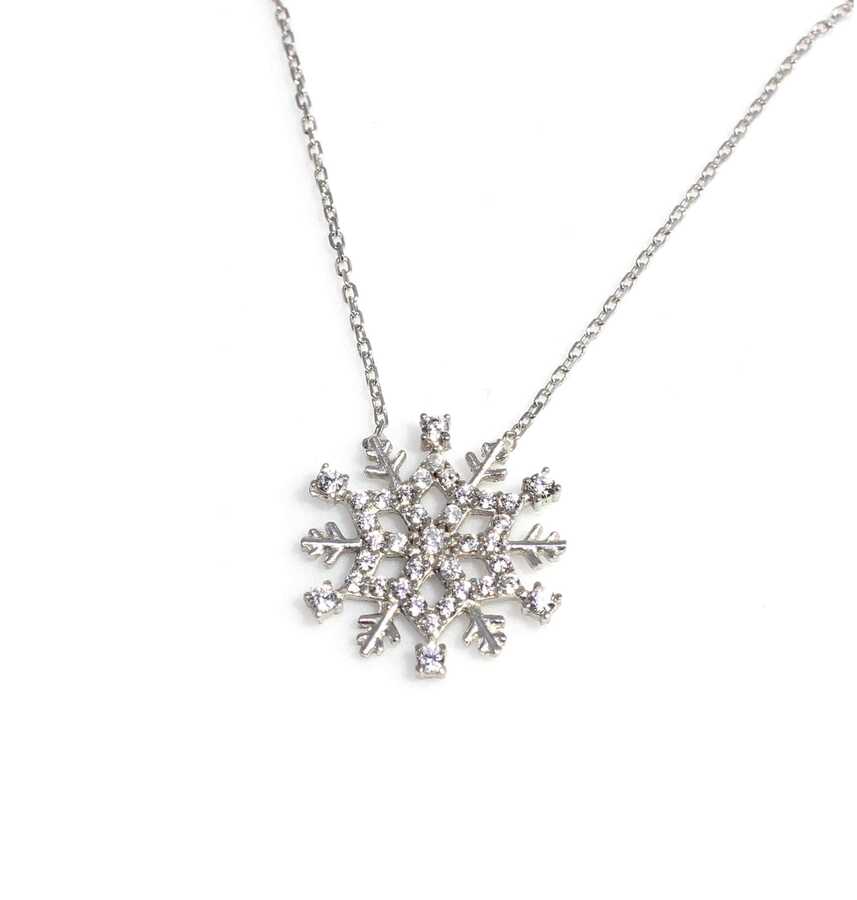 925 Sterling Silver Snowflake Charm Pendant Necklace
