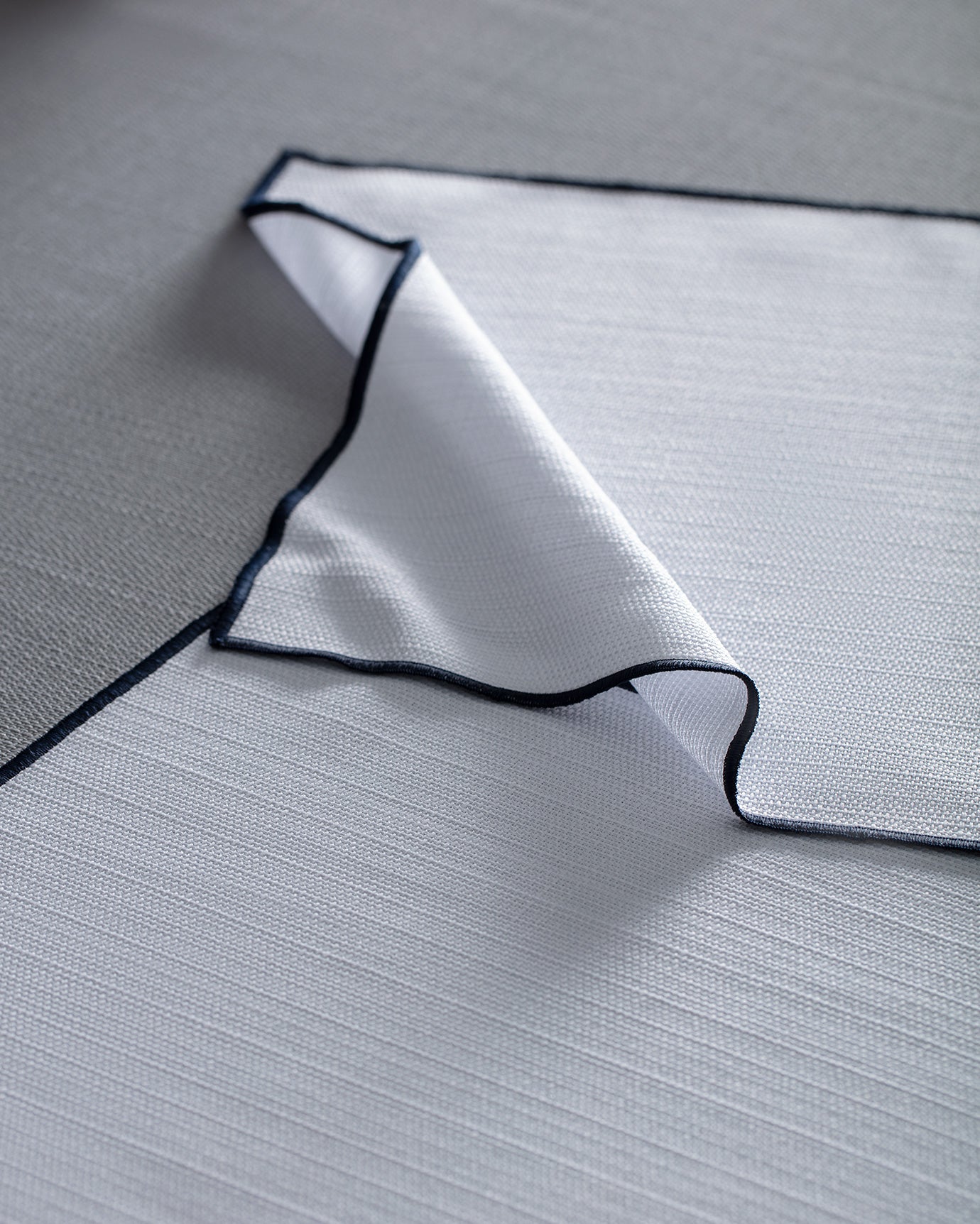 2-Piece Dining Placemat Set - White & Navy Blue Table Mats