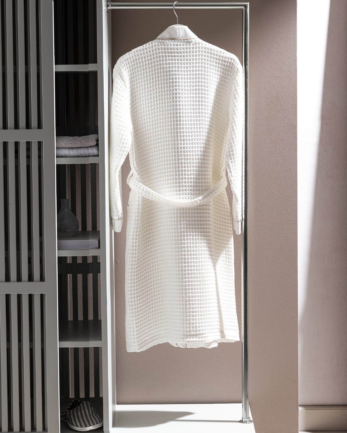 100% Cotton Kimono Bathrobe - Soft & Absorbent Unisex Comfort