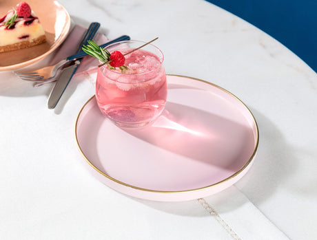 Durable Plastic Round Serving Tray - Modern Dory Design for Effortless Entertaining