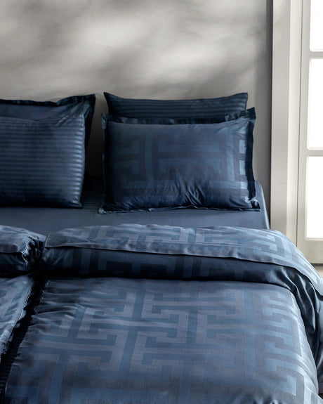 Cotton-Polyester Sateen Duvet Cover Set - Jacquard Weave Design