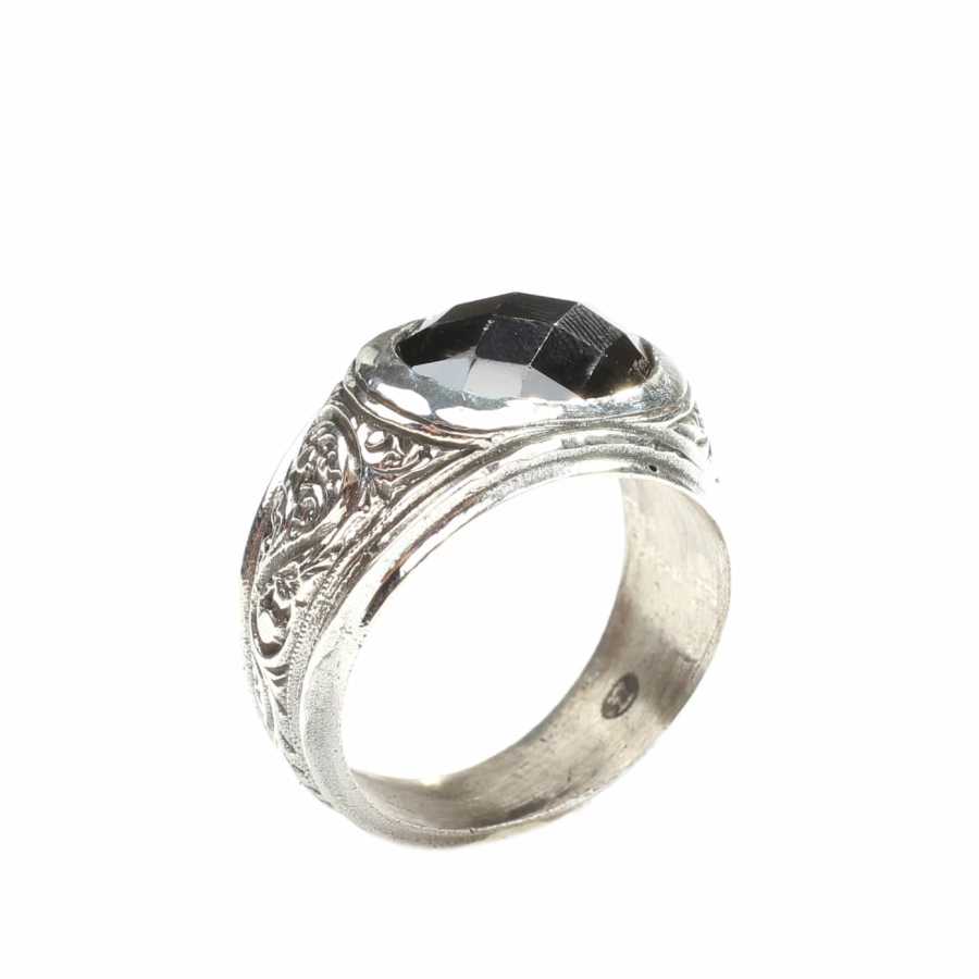 925 Sterling Silver Oval Faceted Onyx Men's Ring - Timeless Style
