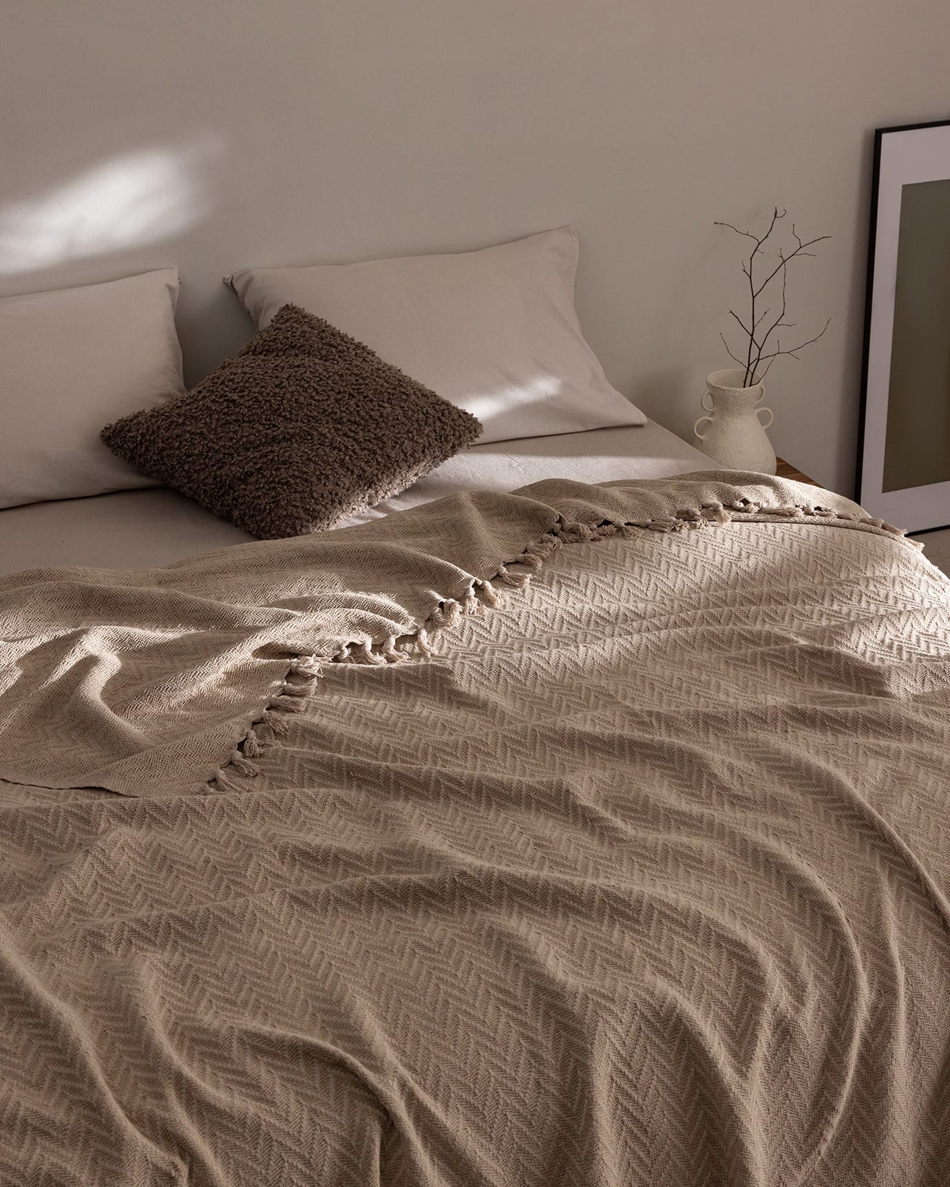 Twin Size Cotton Bedspread - Soft & Breathable Bed Cover