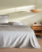 King Size 100% Cotton Luxury Triangle Geometric Bedspread - Grey