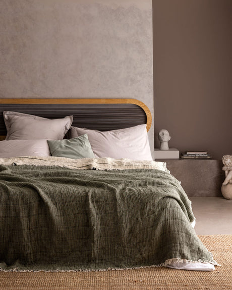 Soft Cotton Twin Size Bedspread - Lightweight Coverlet