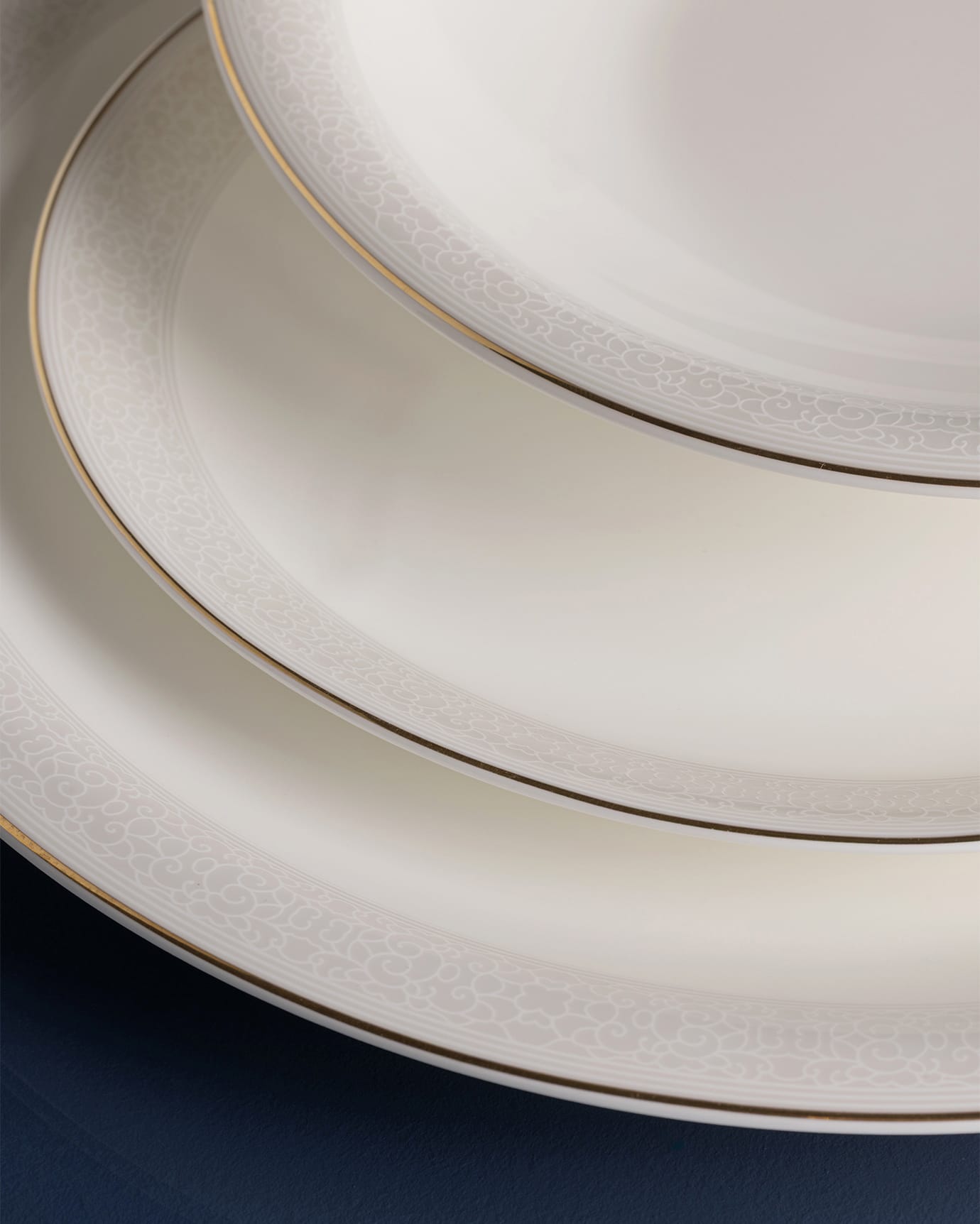 Fine Bone Porcelain Dinner Set - Timeless & Durable
