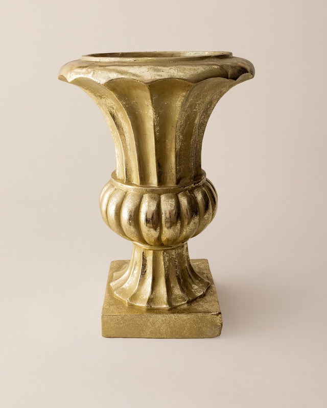 Elegant Resin Floor Planter - Gold Finish for Sophisticated Decor