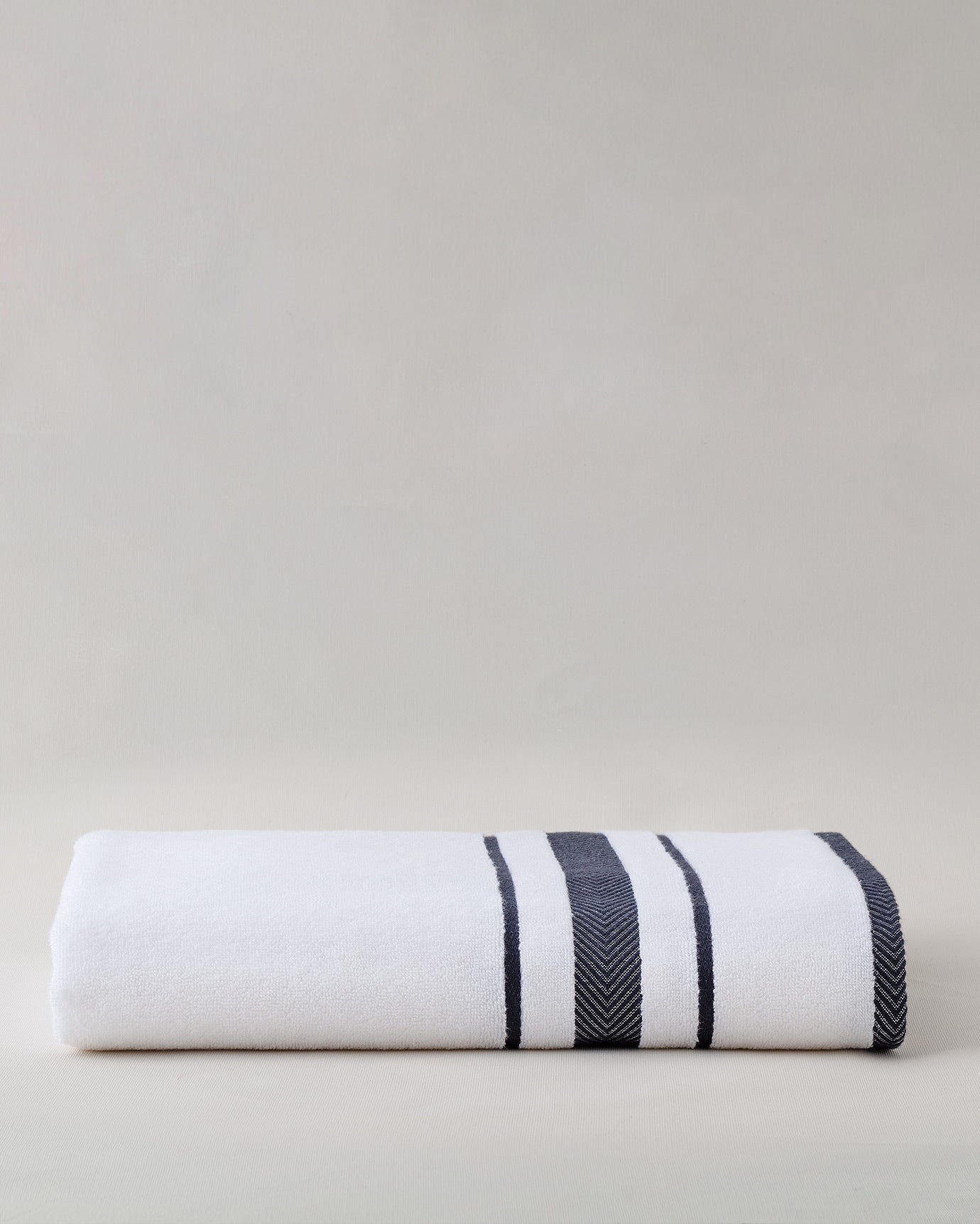 Soft Absorbent Bath Towel - White and Navy Blue