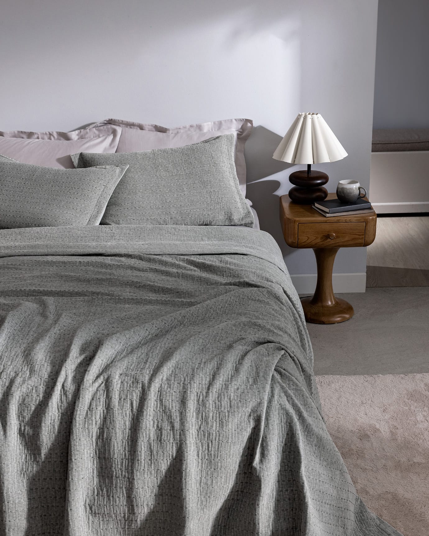 Feolette Pattern Double Bedspread Set