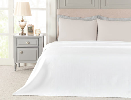 King Size Hotel Collection Lightweight Bed Coverlet