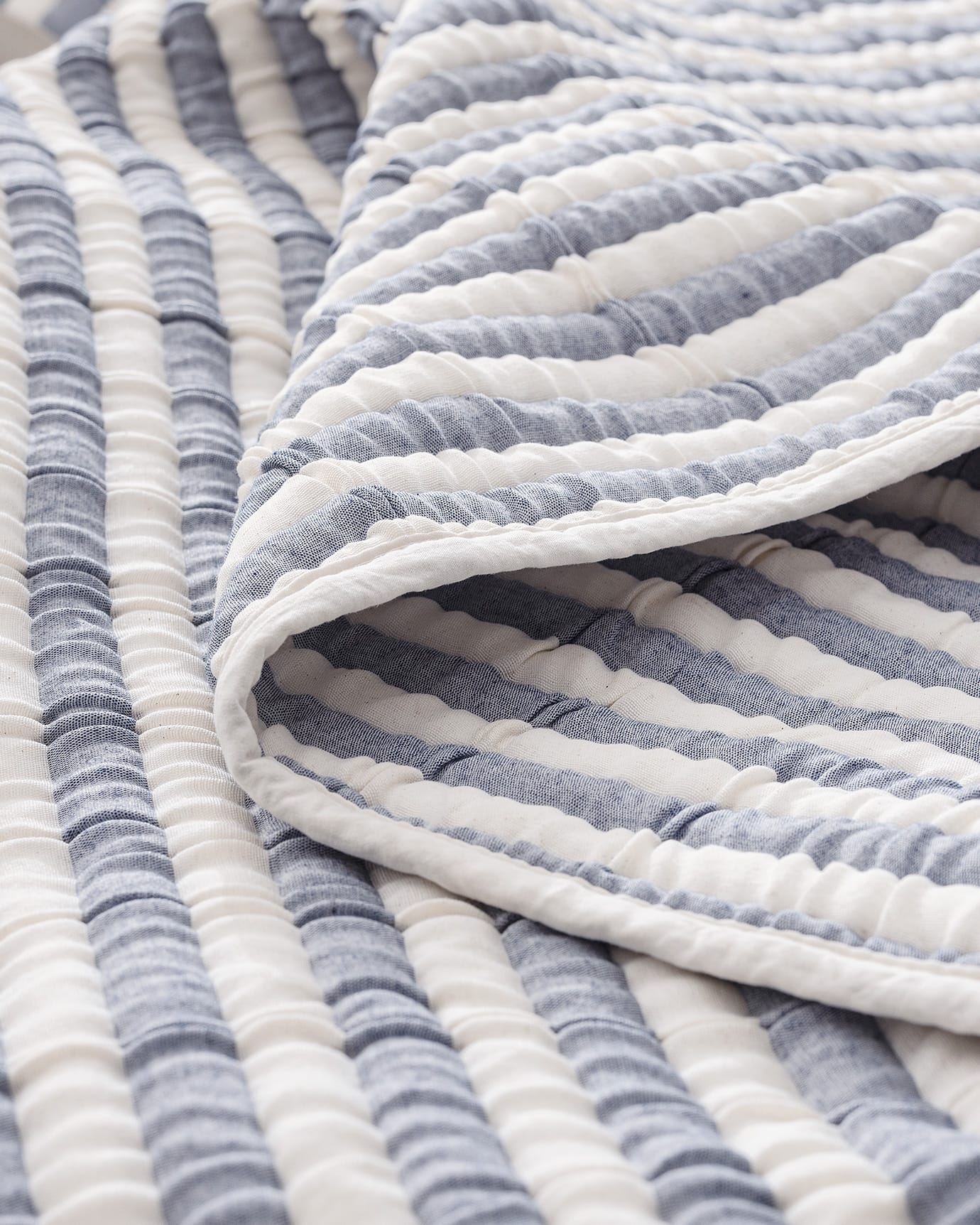 Quinquis Indigo Cotton Bedspread - Full/Queen Size