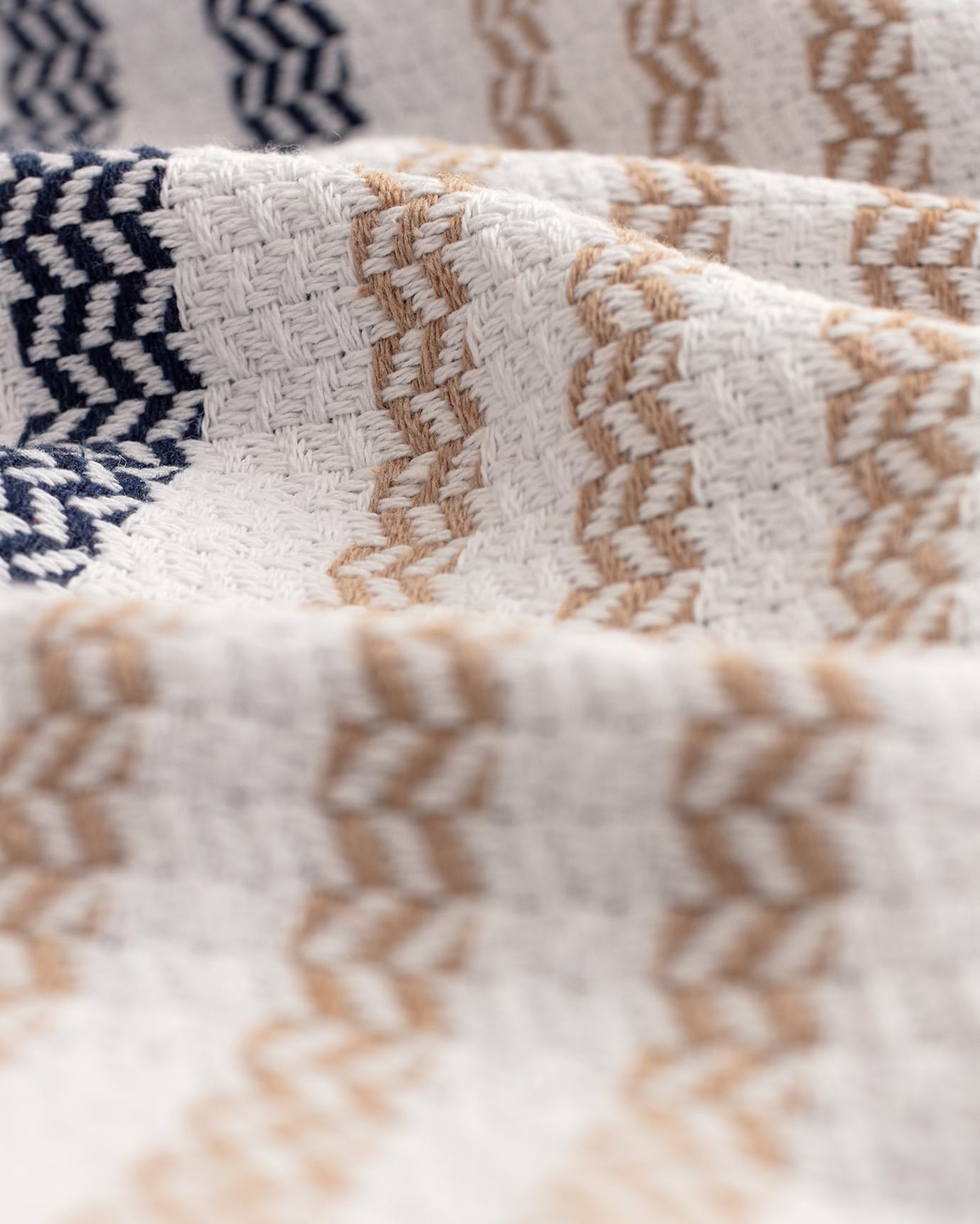 Cotton Blend Single Bedspread - Beige & Navy Design