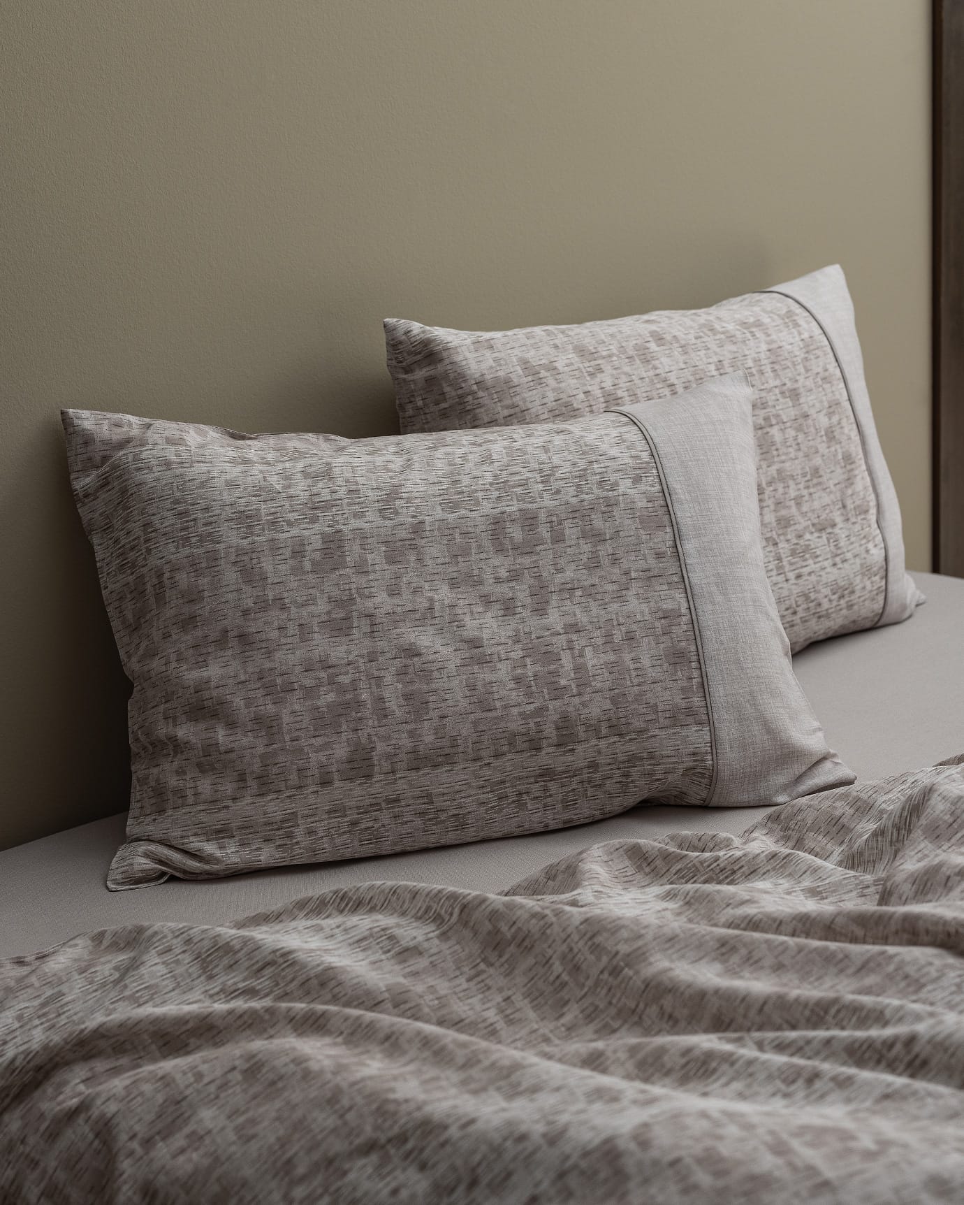 100% Cotton Single Duvet Cover Set - Crepe Print Design