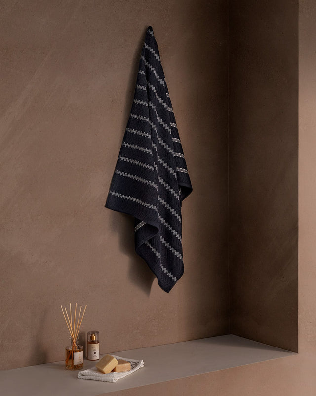 Simone Plush Bath Towel - Soft Absorbent Cotton