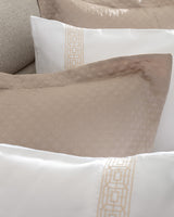 Luxurious Cotton Blend 7-Piece Bedding Ensemble - Somme Collection