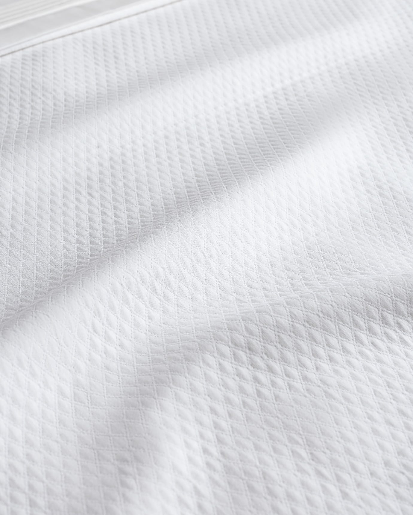 100% Cotton Double Size Pique Bedspread Set - Embroidered Design