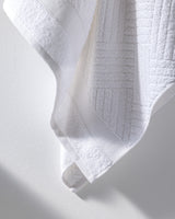 Premium 100% Cotton Bath Towel - Soft, Absorbent & Quick Drying
