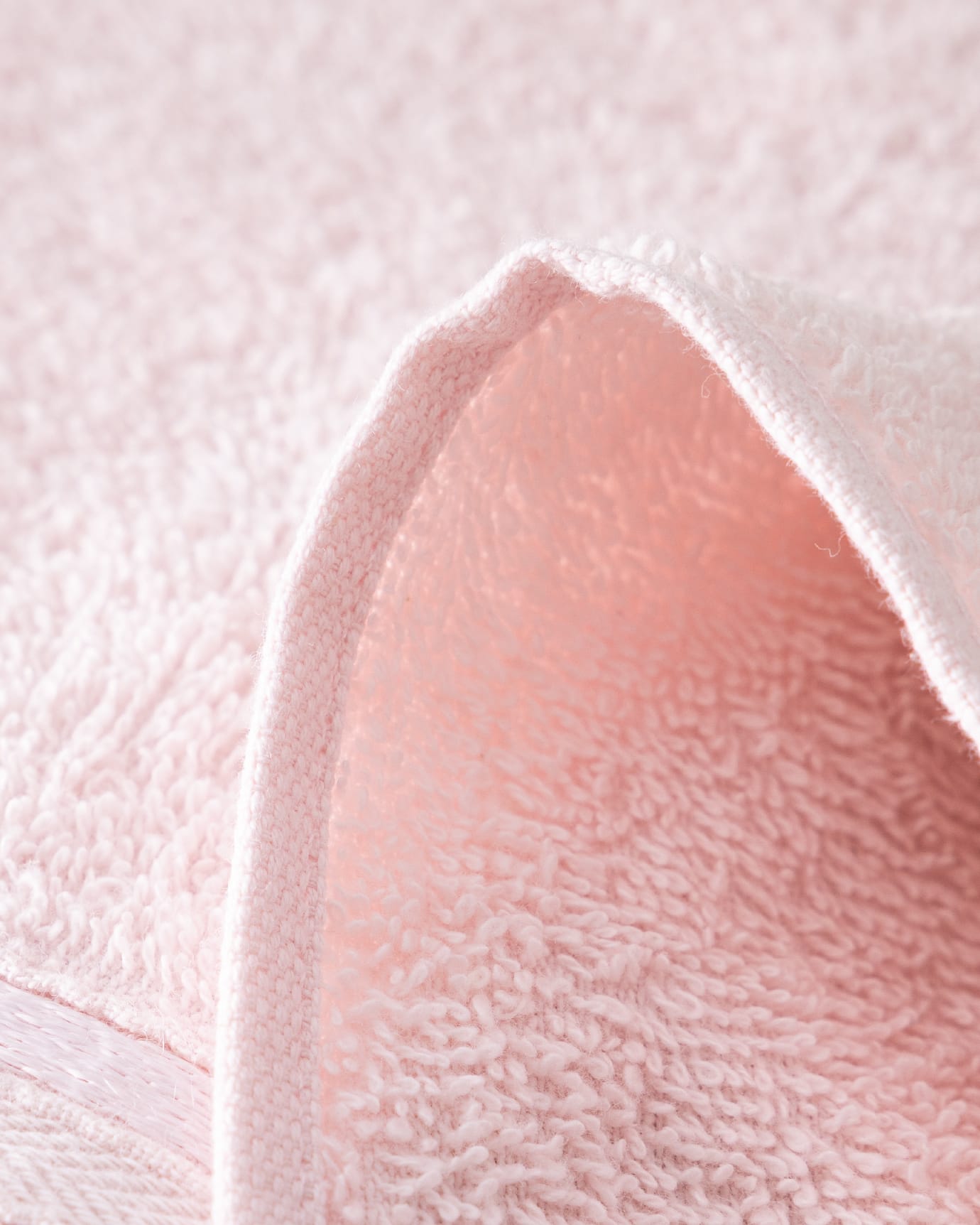 100% Cotton Plush Hand Towel 2-Pack - Marnot Border, Powder Pink