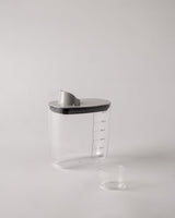 Měkký šedý potravinový úložný box s víkem - 1300 ml organizér do kuchyňské spíže