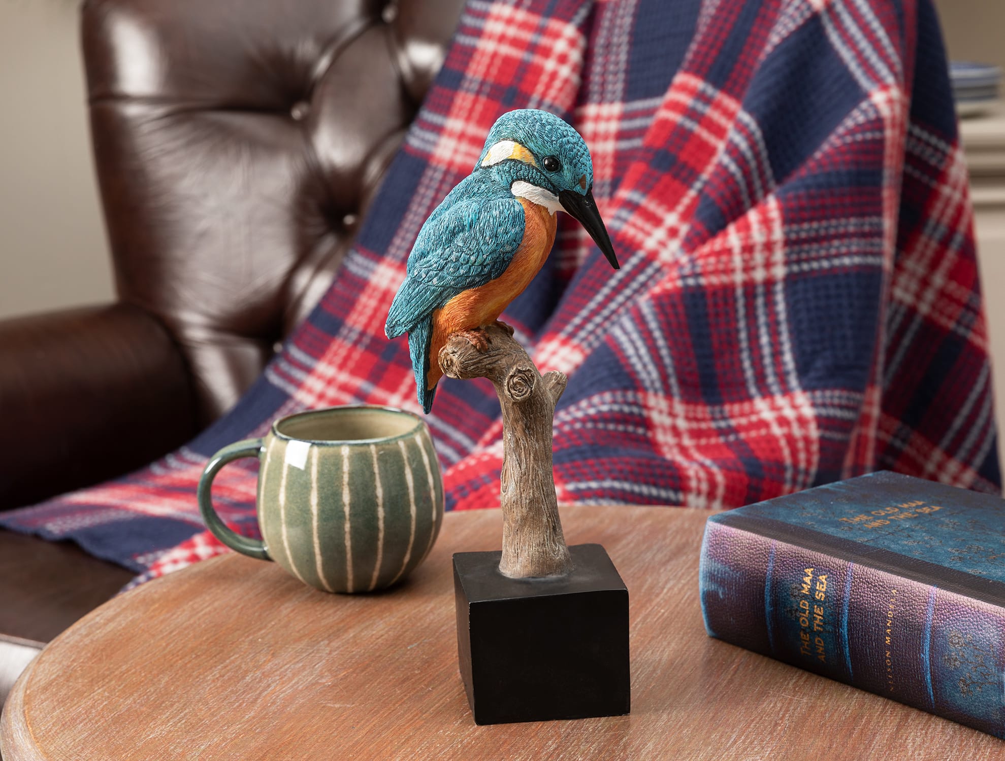 Lamberte Modern Decorative Figurine Sculpture