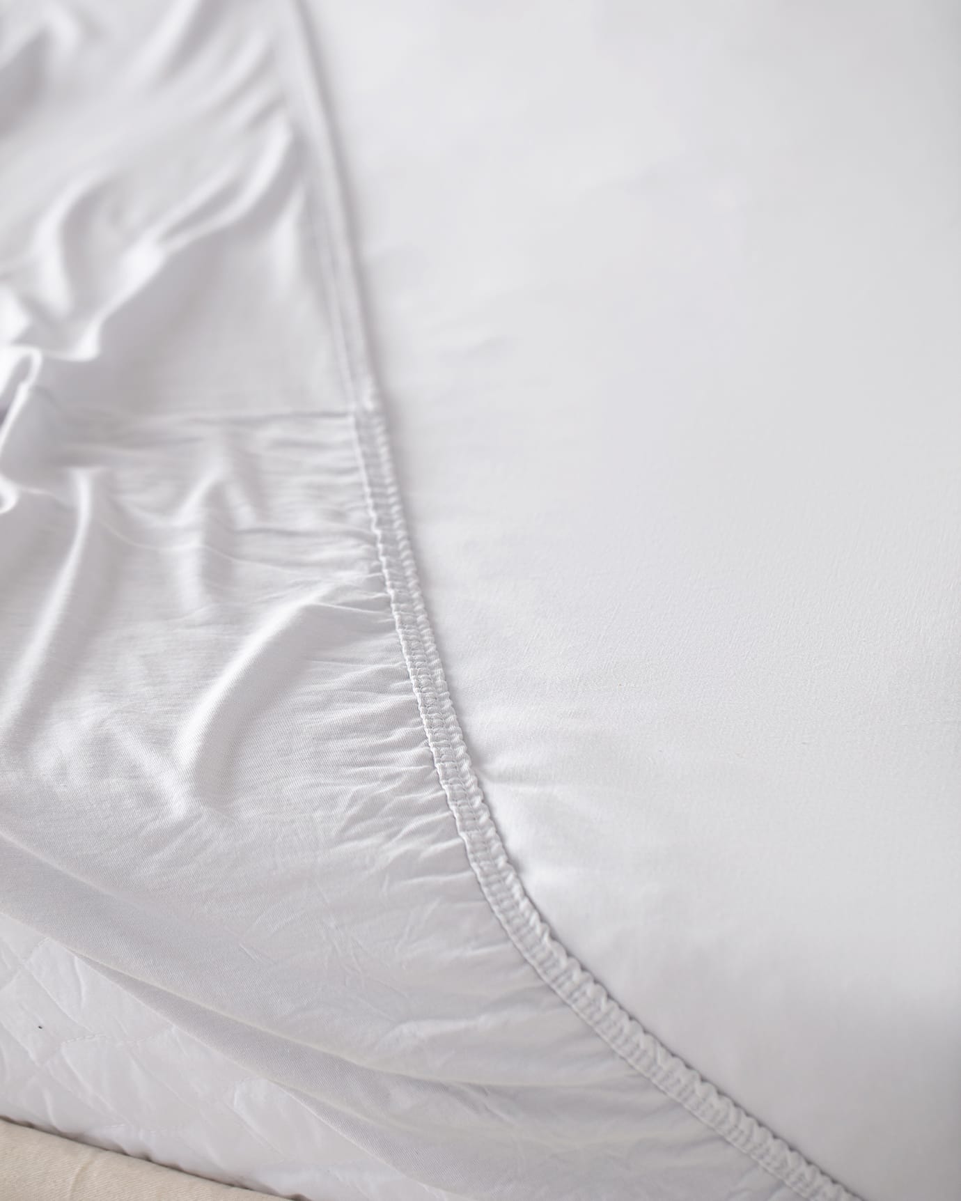 Single Bamboo-Cotton Blend Fitted Sheet - Soft Jersey Comfort