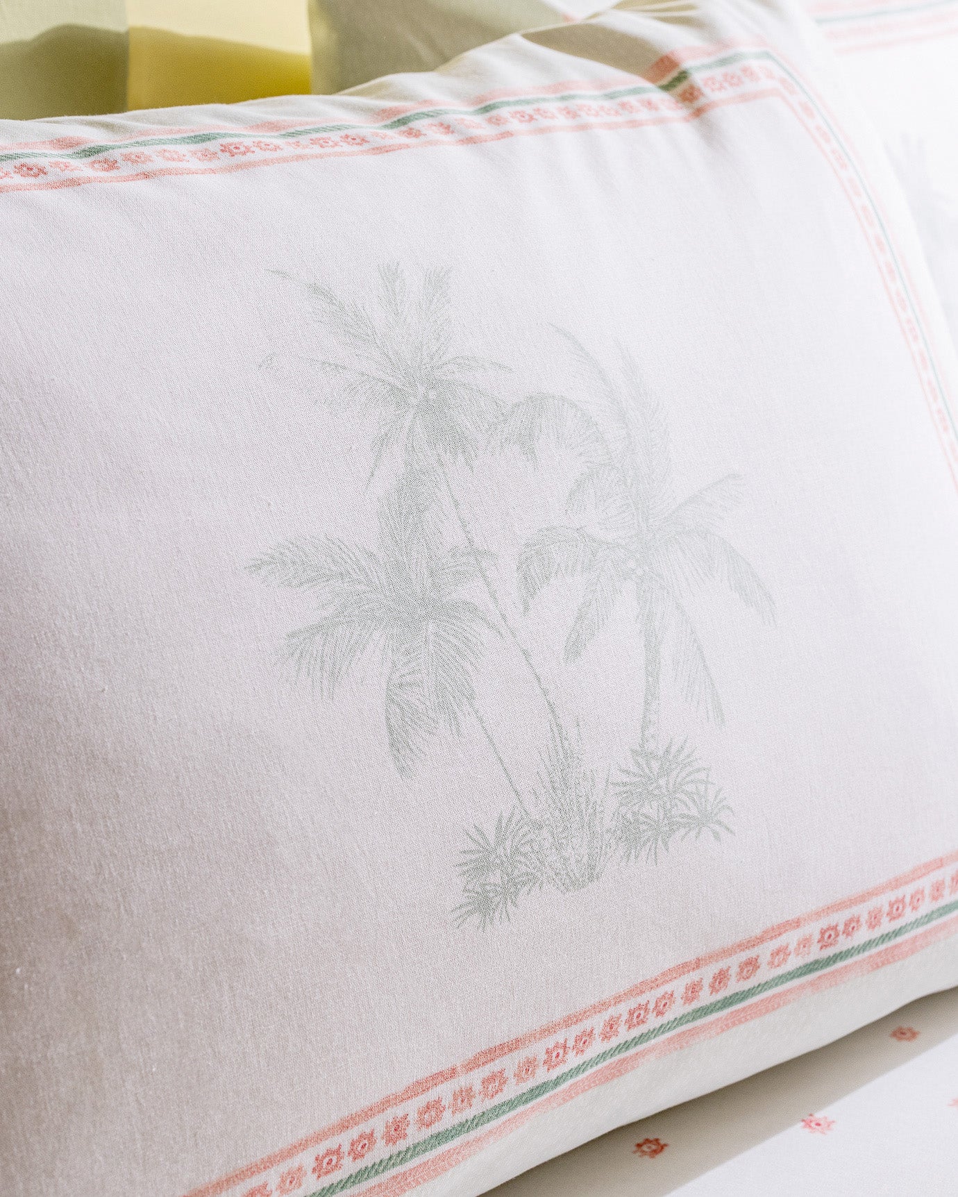 100% Cotton Single Bedding Set - Breathable Pique Weave