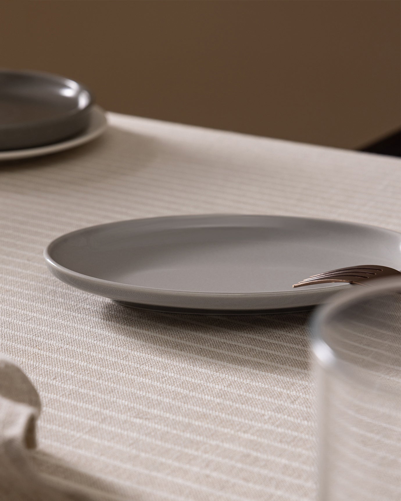 New Bone China Oval Plate - Modern Minimalist