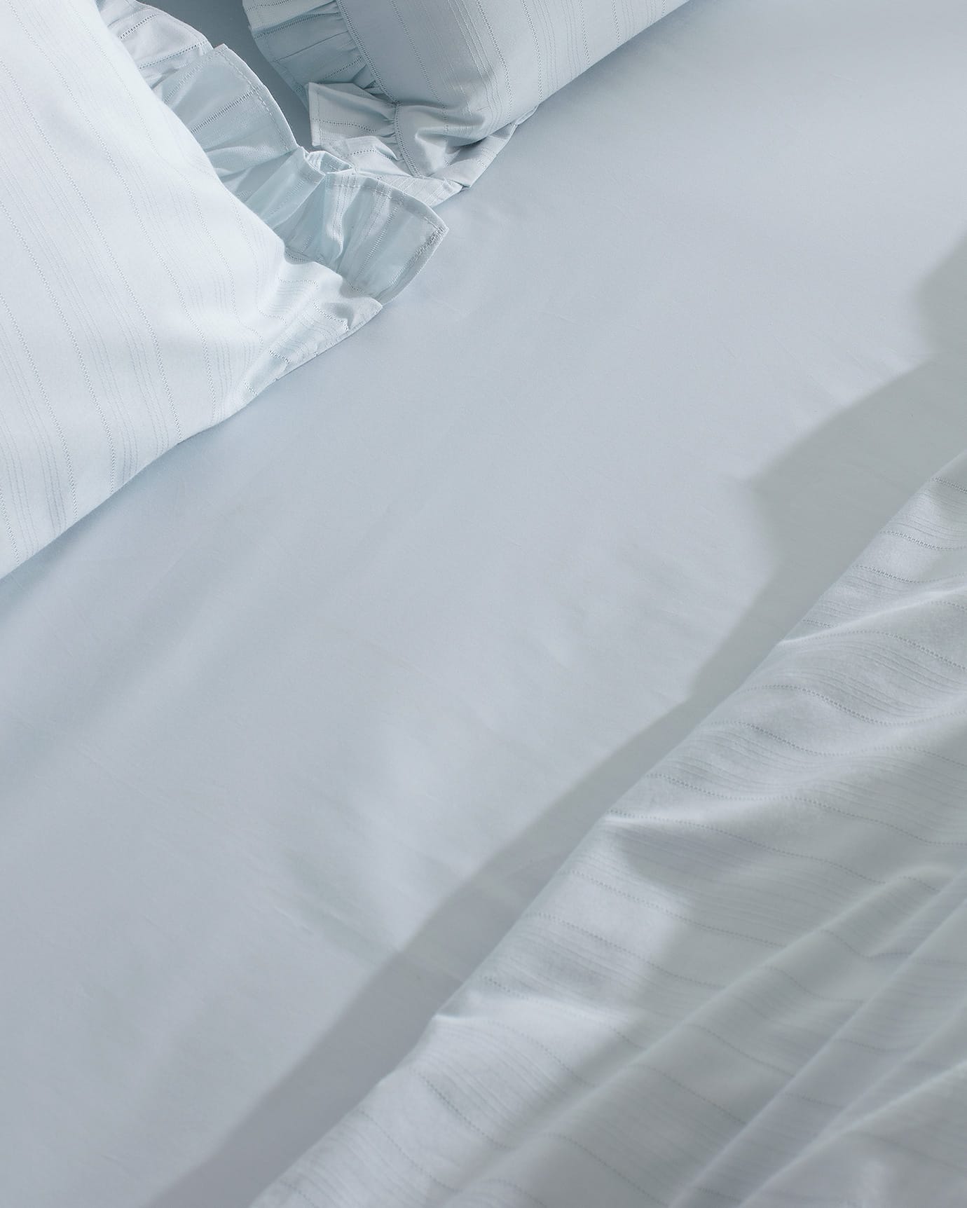 100% Cotton Double Duvet Cover Set - Ruffled Julien Design