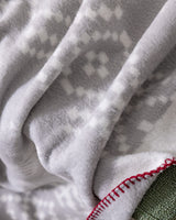 Cotton Blend Jacquard Throw Blanket - Soft & Elegant Comfort