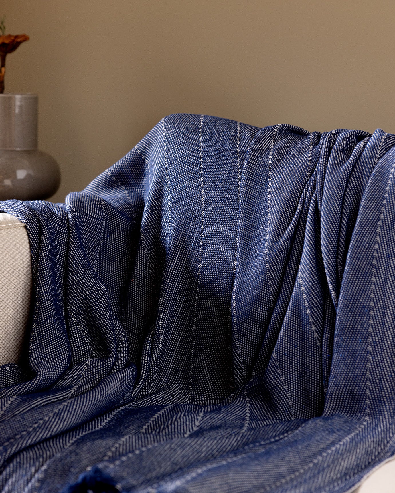 Rosny Style Decorative Sofa Throw Blanket
