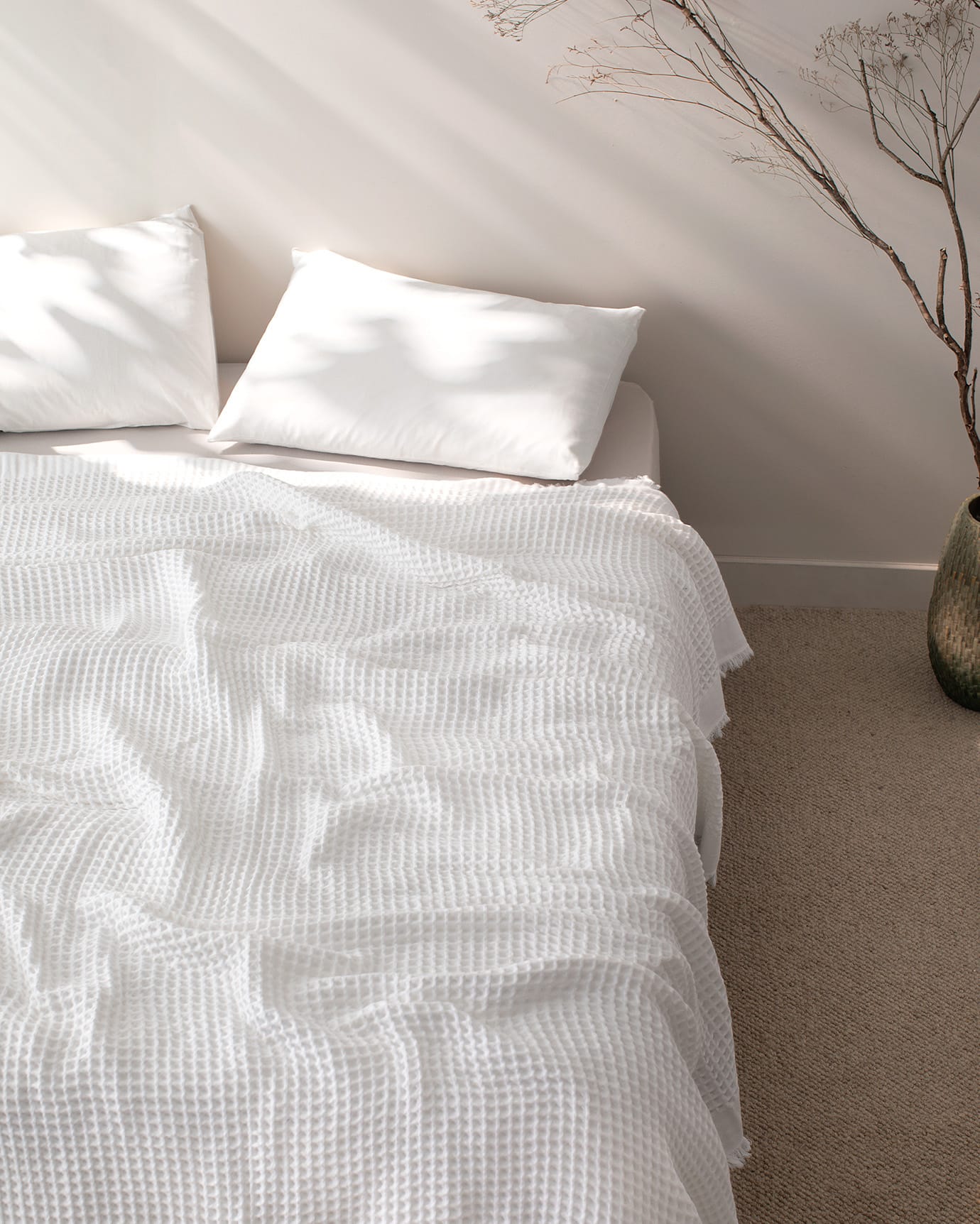 Beatrice 100% Cotton Twin Size Bedspread, Soft & Breathable Bed Cover