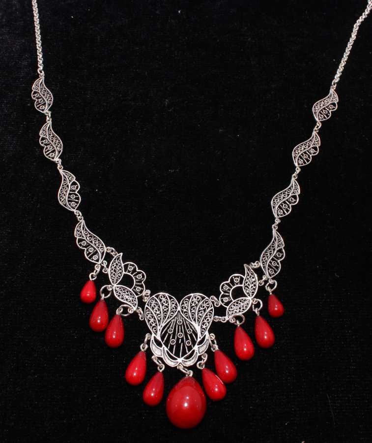 Handcrafted Sterling Silver Filigree Teardrop Coral Necklace