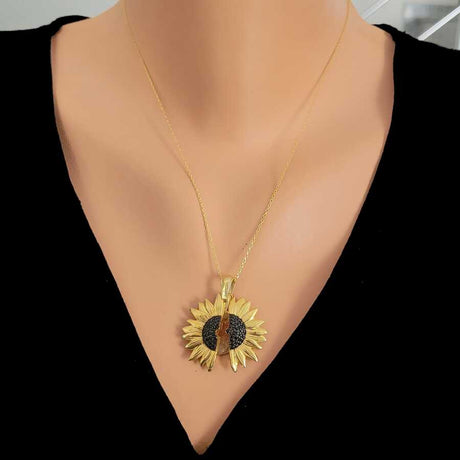 925 Sterling Silver Openable Sunflower Locket Necklace