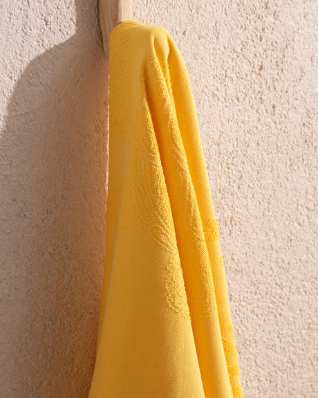 Tortoise Design Beach Towel - Soft, Absorbent & Quick Dry Pool Towel