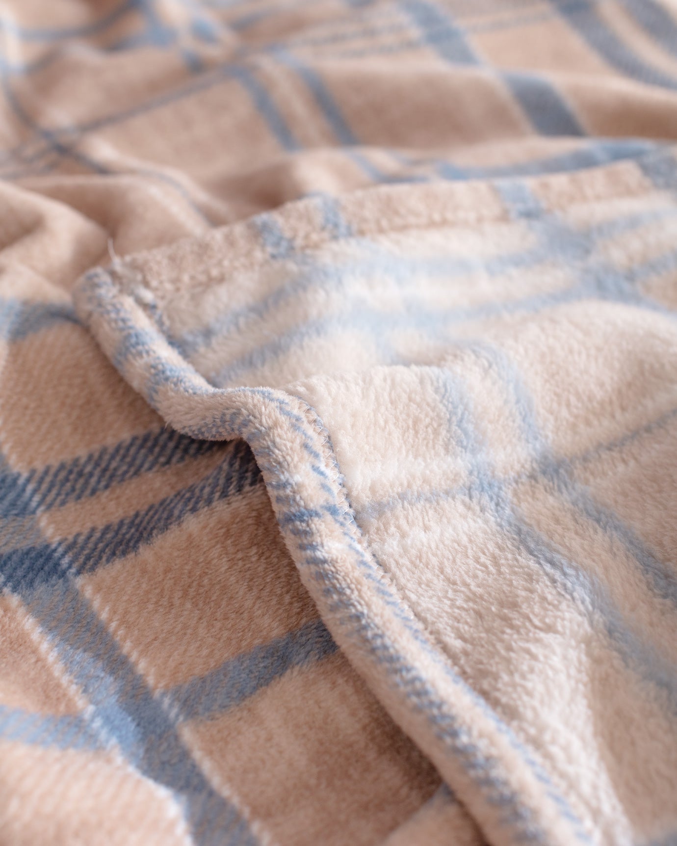 Polyester Welsoft Fleece Blanket - Tignes Printed Single Design