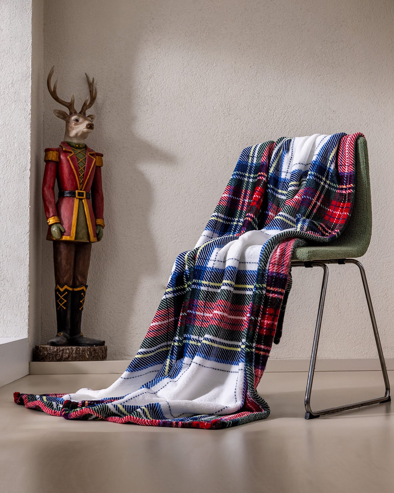 Welsoft Polyester Throw Blanket - Soft Printed Comfort