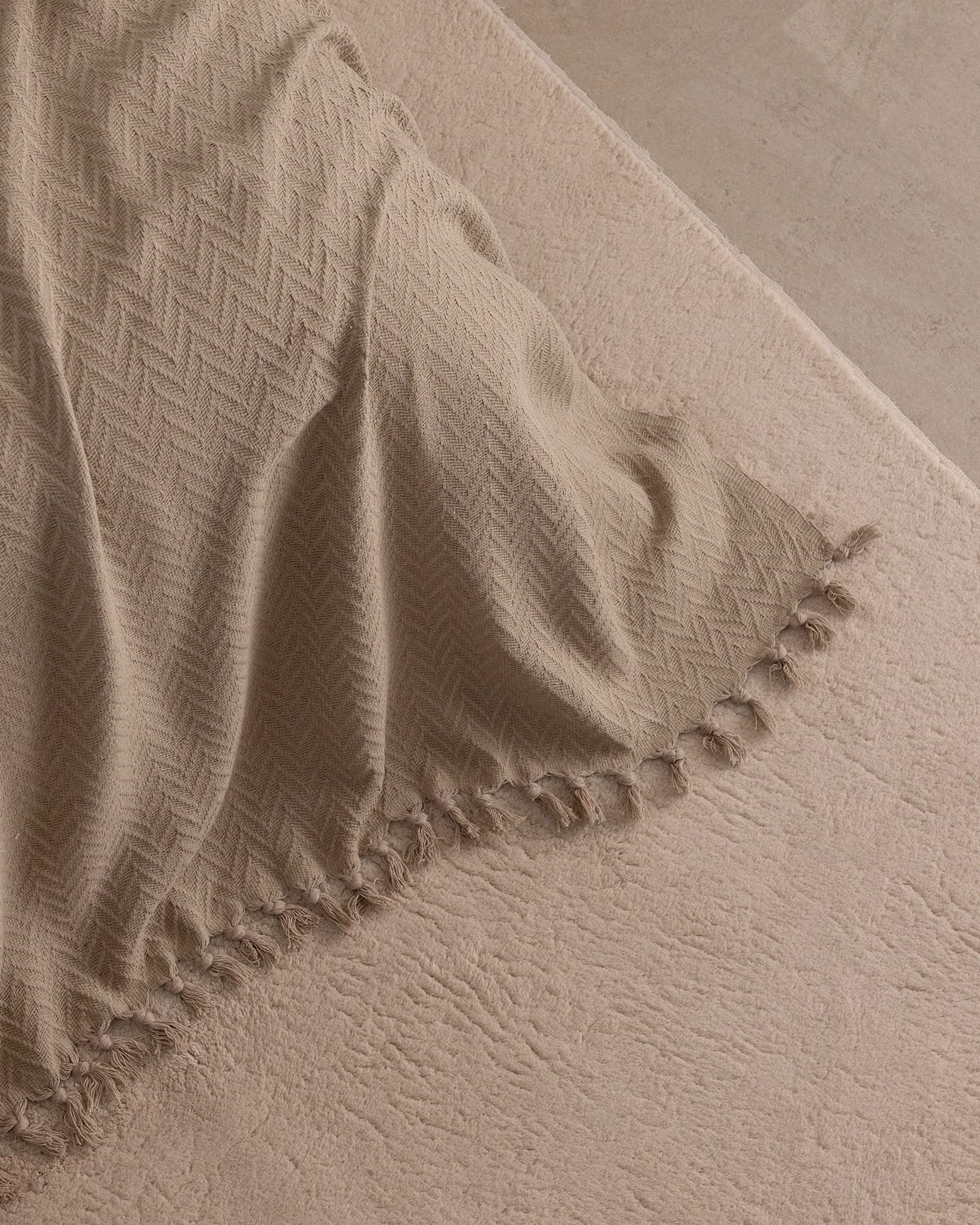 Twin Size Cotton Bedspread - Soft & Breathable Bed Cover