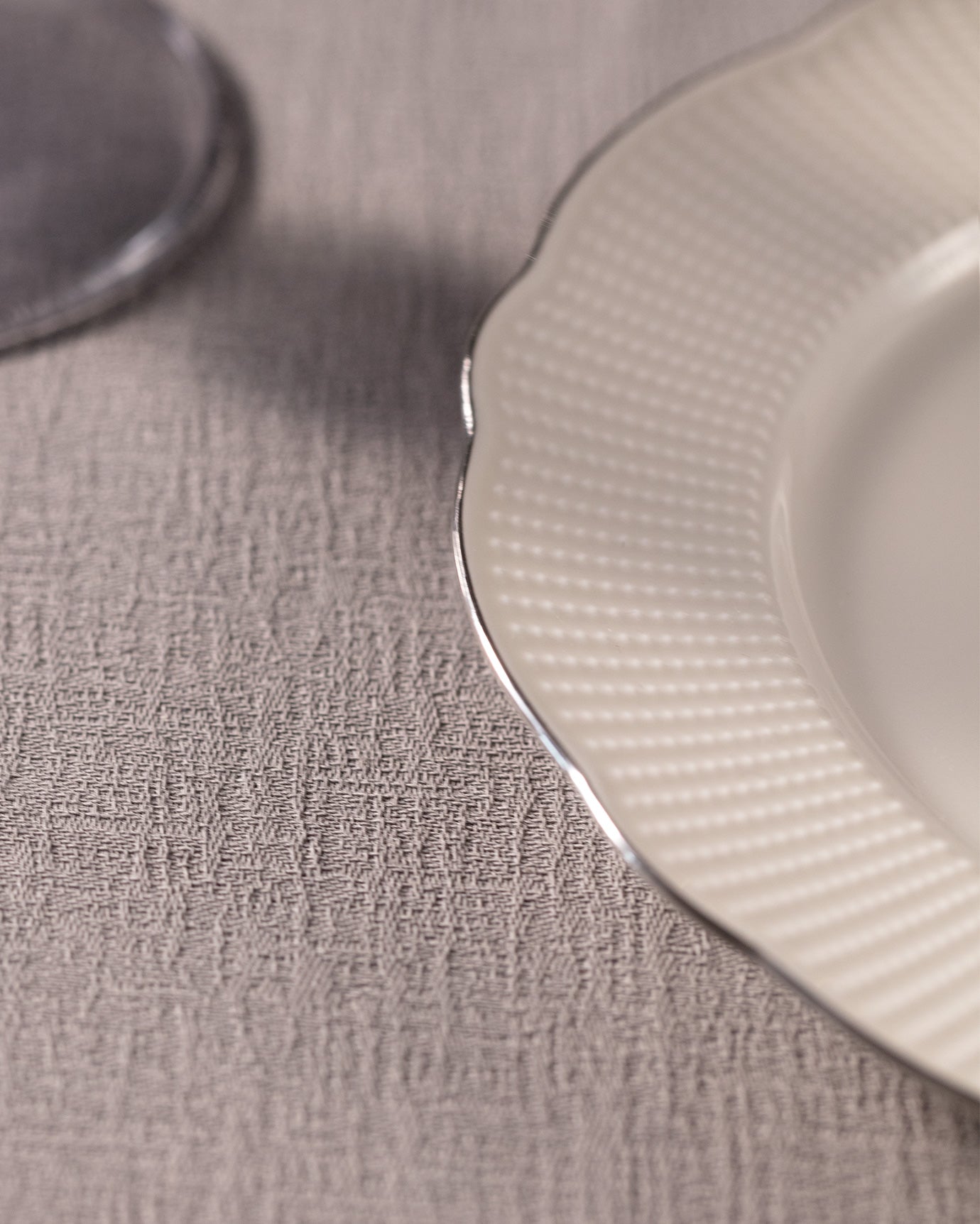 New Bone Porcelain 6-Person Dinner Set - Gold & Platinum Accents
