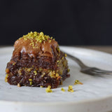 Asi | Pistazien-Schokoladen-Baklava in Geschenk-Metallbox