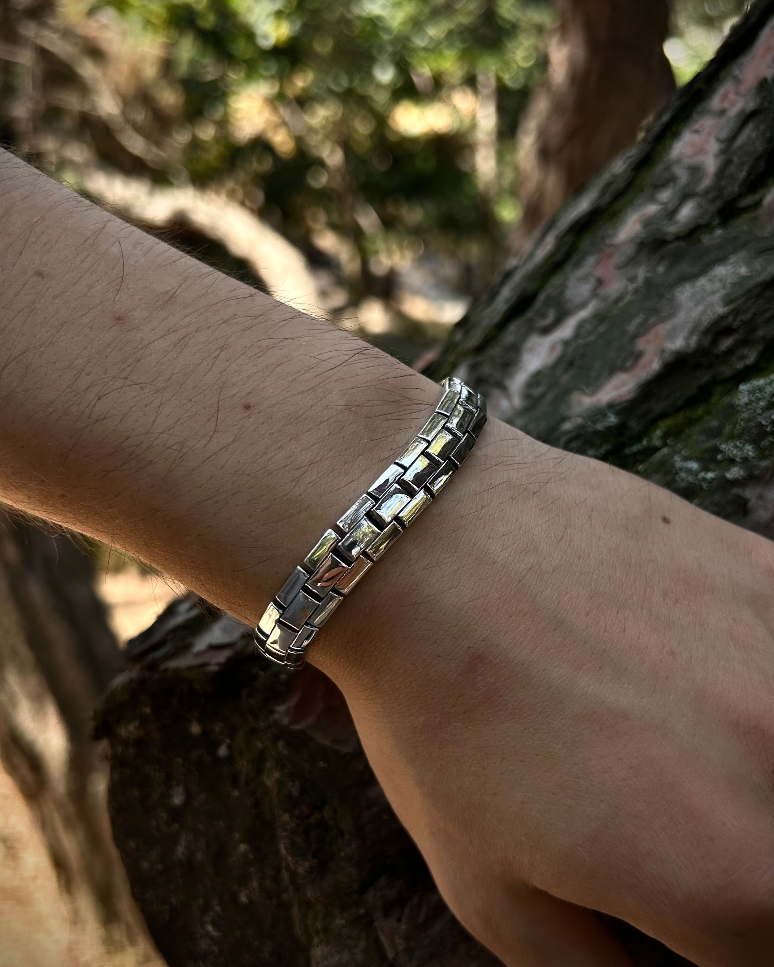 Handcrafted Sterling Silver Box Chain Bracelet - Polished Elegance