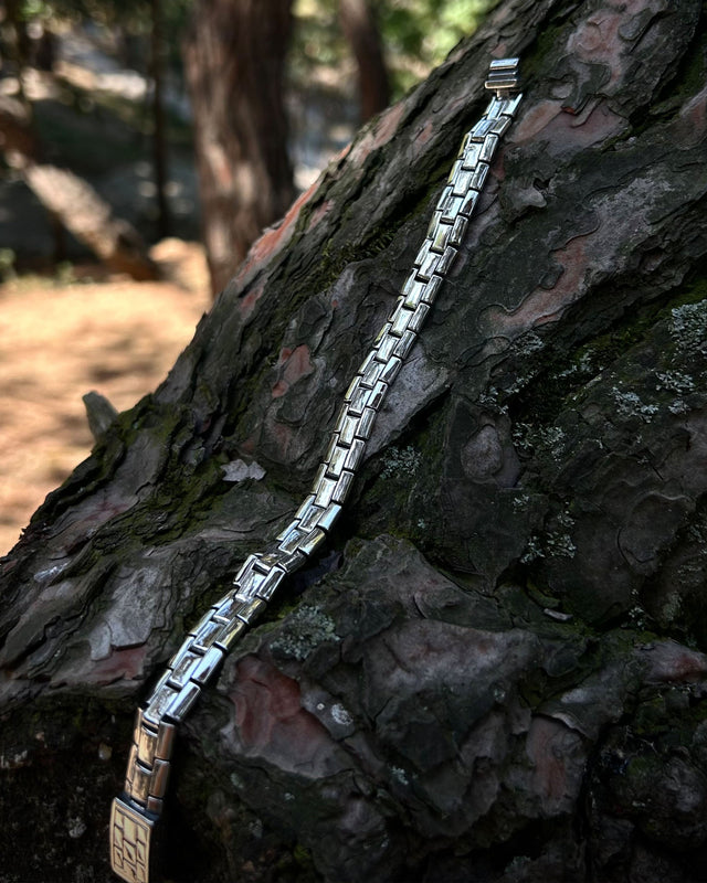 Handcrafted Sterling Silver Box Chain Bracelet - Polished Elegance