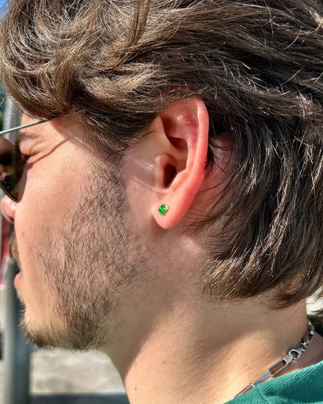 925 Sterling Silver Men's Stud - Minimalist Emerald Green Stone
