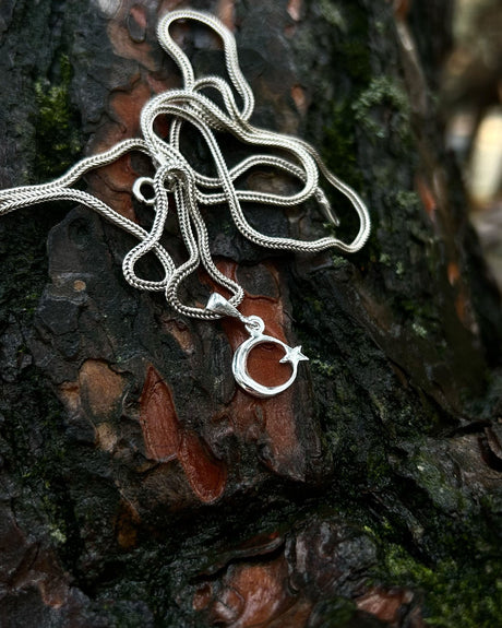 925 Sterling Silver Minimalist Crescent & Star Necklace