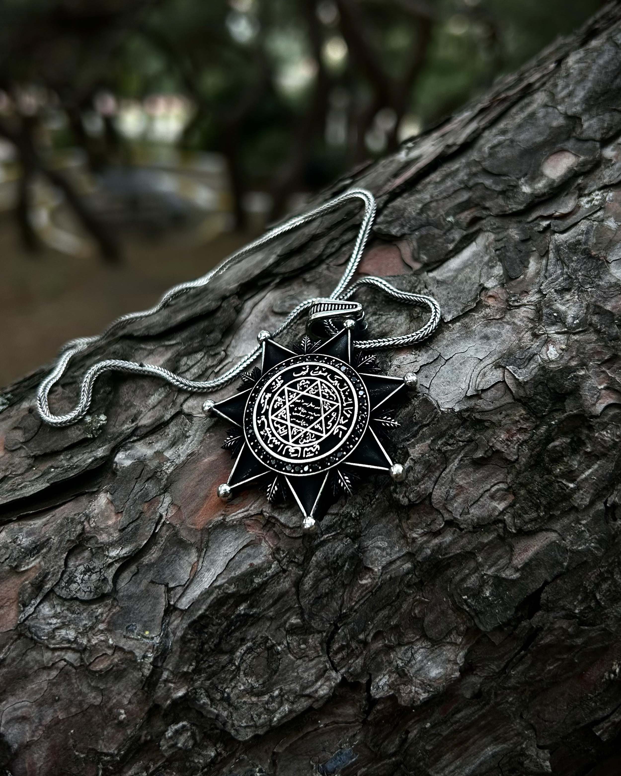 Náhrdelník z pravého stříbra s hvězdou Šalamounova pečeti – mystický talisman