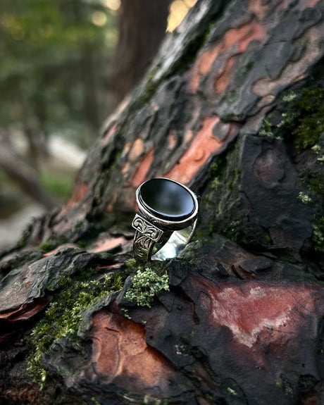 Minimalist Black Onyx Ring - 925 Sterling Silver for Modern Style