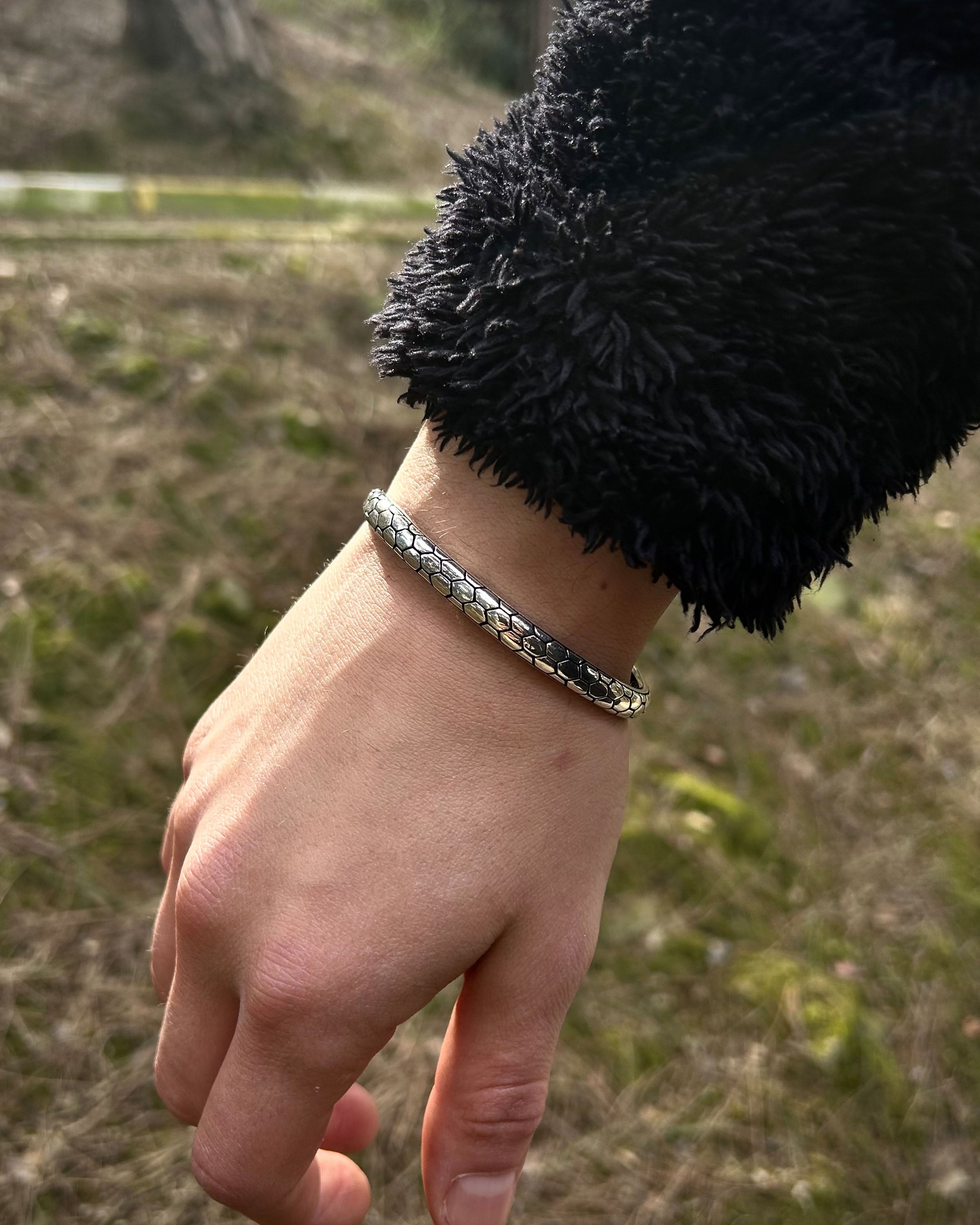 925 Sterling Silver Cuff Bracelet - Adjustable Snake Skin Design