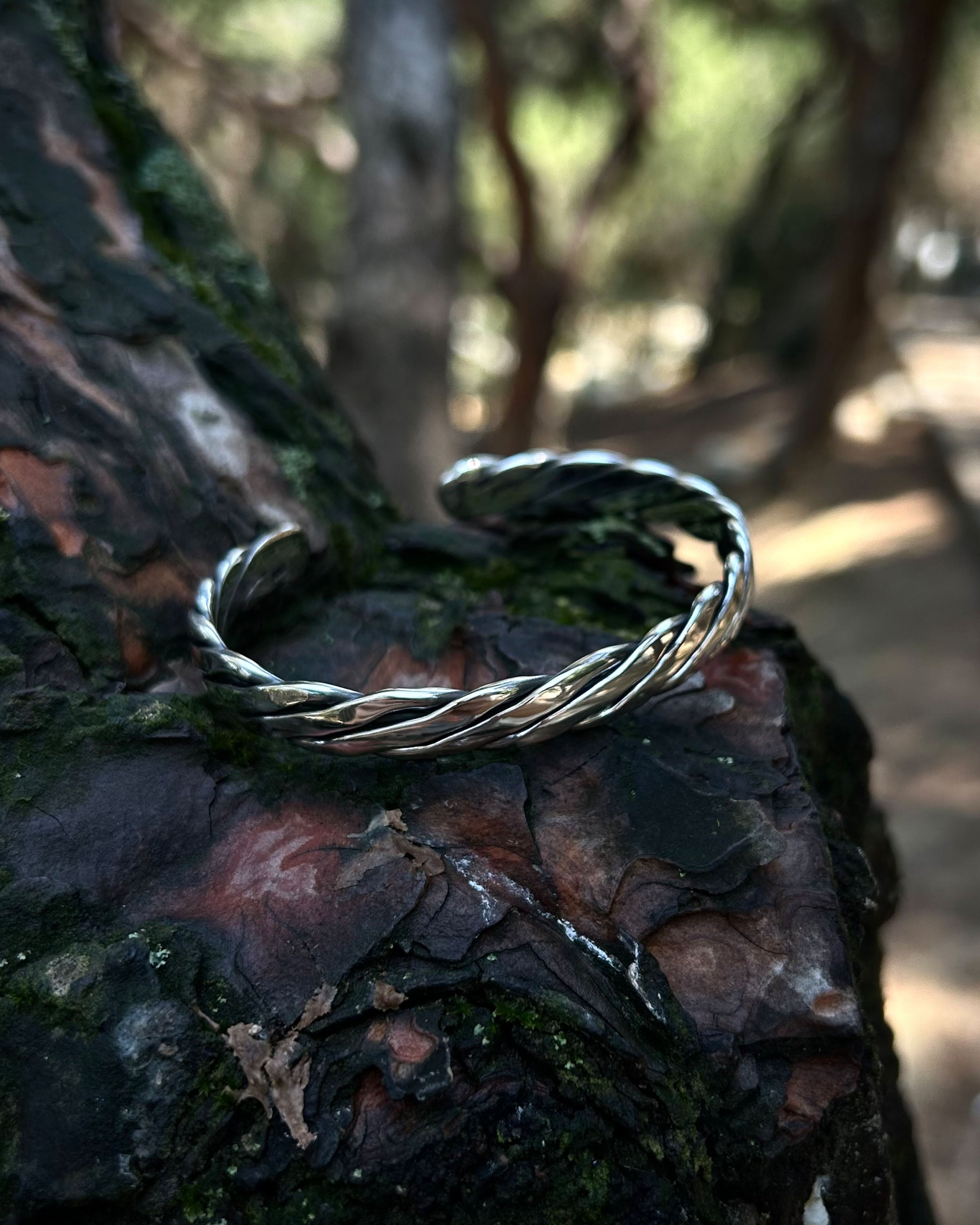 925 Sterling Silver Twisted Bracelet - Adjustable Elegance