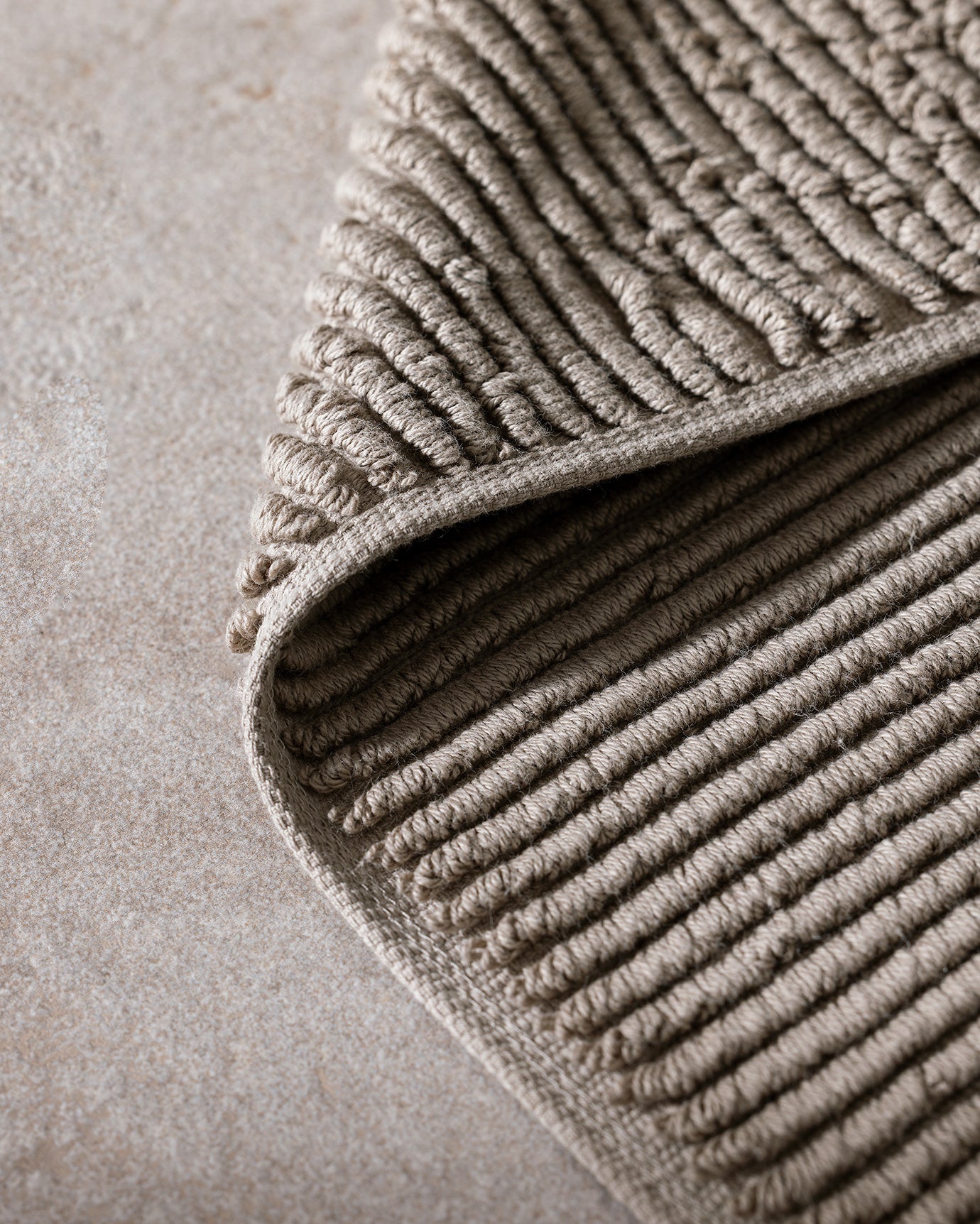 Soft 100% Cotton Bath Mat Towel - Absorbent Foot Towel for Bathroom - Brown