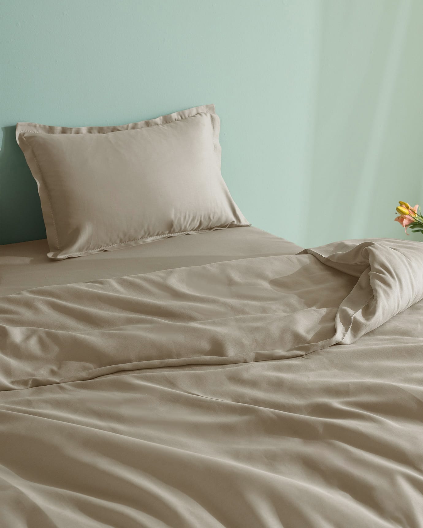 100% Cotton Double Size Duvet Cover Set - Plain Crepe Design